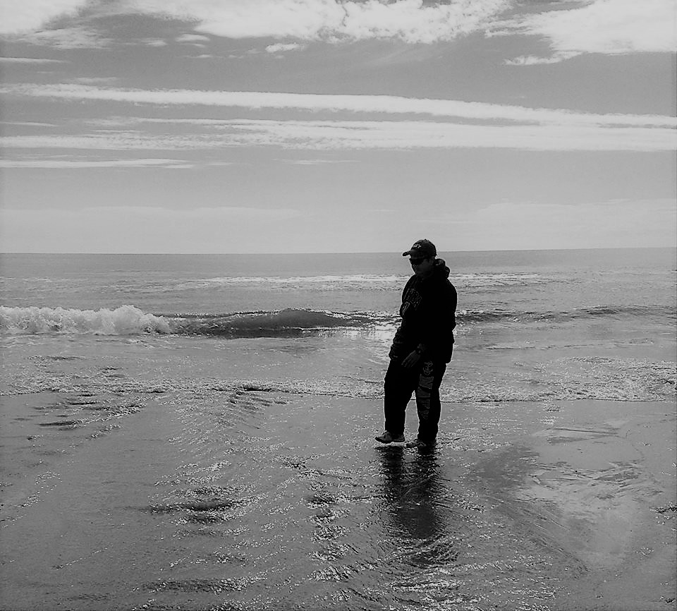 corinne-at-hampton-beach-bw